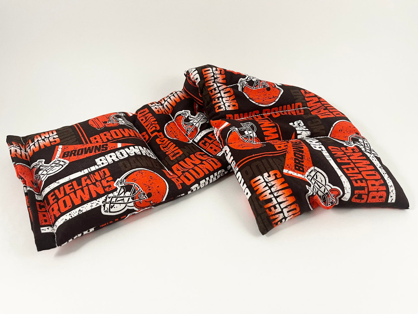 Cleveland Browns(Brown) Giant Neck Wrap